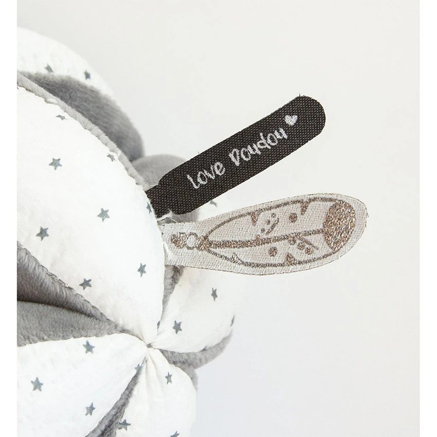 Peluche Balle D'éveil Sensorielle Avec Hochet - Attrape-rêves 5 Peluche Balle D'éveil Sensorielle Avec Hochet - Attrape-rêves – Image 3